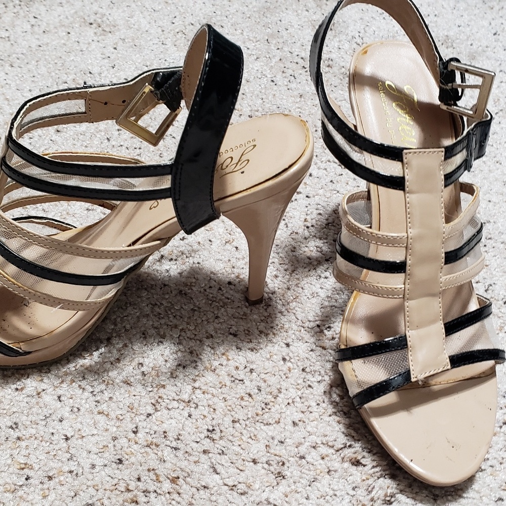 Paula Abdul black and nude strappy heeled sandals